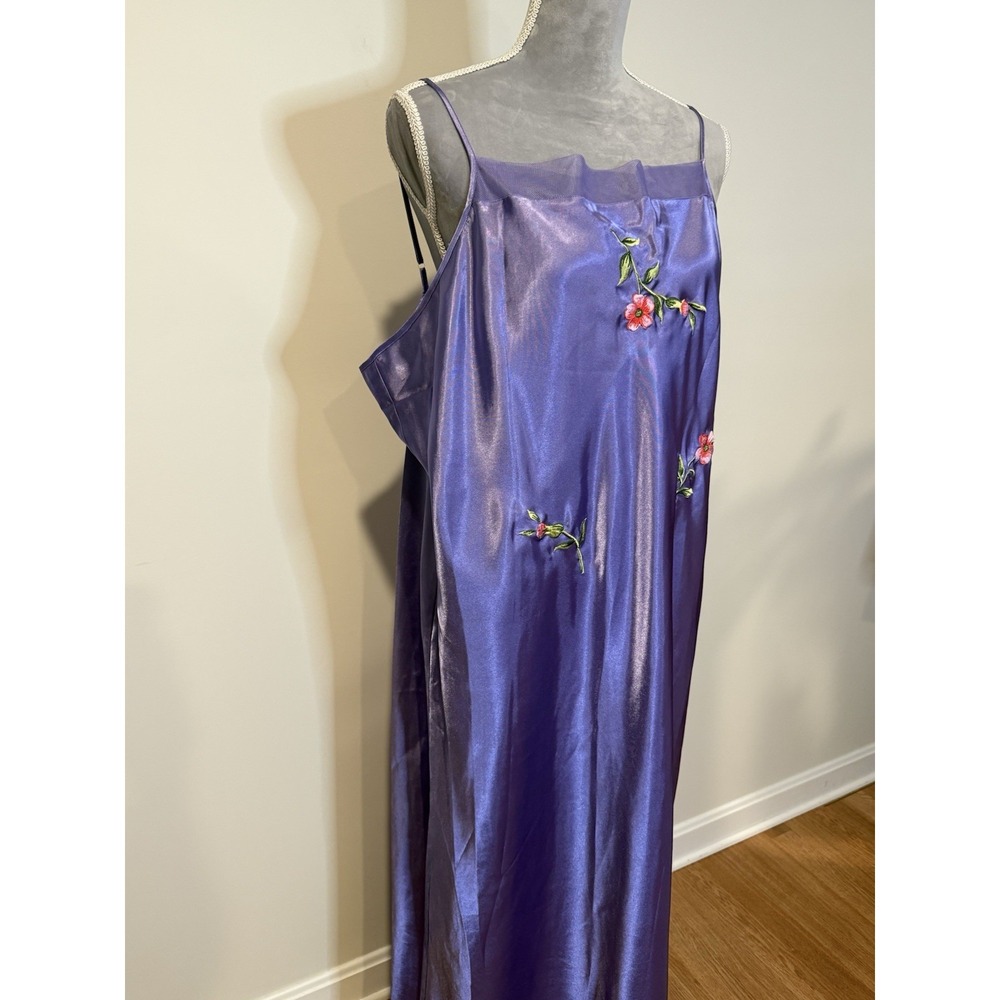 Vintage Roaman's Lavender Purple Floral Nightgown Sleep Satin Slip Dress 1X - Picture 2 of 11